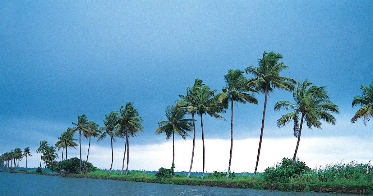 Exotic Escape to Kerala With Houseboat Stay 5D/4N