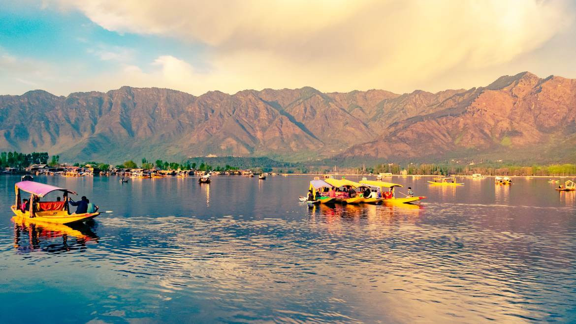 4 NIGHTS / 5 DAYS B2B KASHMIR TOUR PACKAGE FROM APRIL TO JUNE